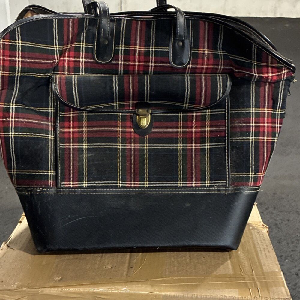Leed's Travelwear Plaid Duffle Bag Canvas Leather Black Redโ Extra Compartments
